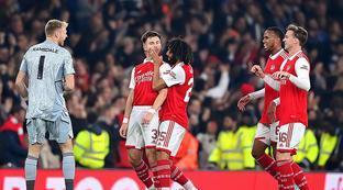 捉襟见肘 捉襟见肘